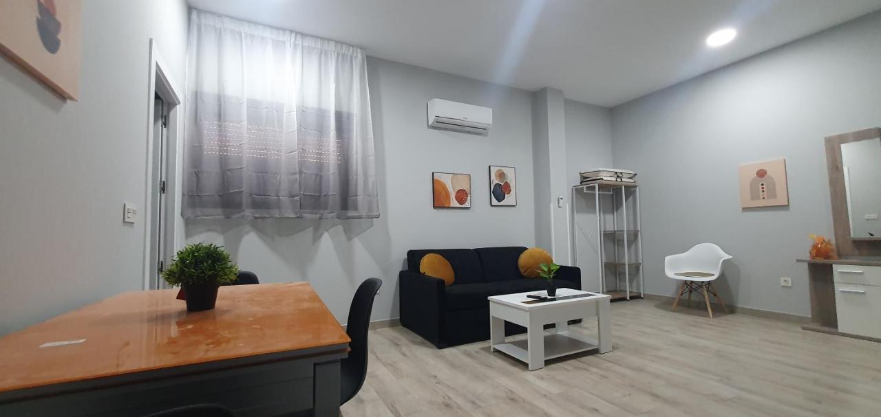 Apartamentos Las Trece Llaves Jacuzzi Bajo Reserva Merida Exterior photo